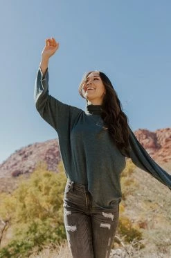 UpMost THE AUDEN TURTLENECK IN EVERGREEN TOPS