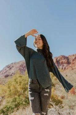 UpMost THE AUDEN TURTLENECK IN EVERGREEN TOPS