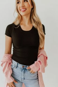 Active Basic NEW ARRIVALS THE BRYNLEE BASIC CROP TOP IN BLACK