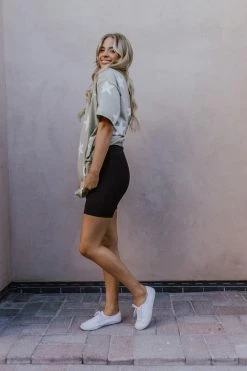 La Miel THE ON THE MOVE RIBBED BIKER SHORTS IN BLACK BOTTOMS