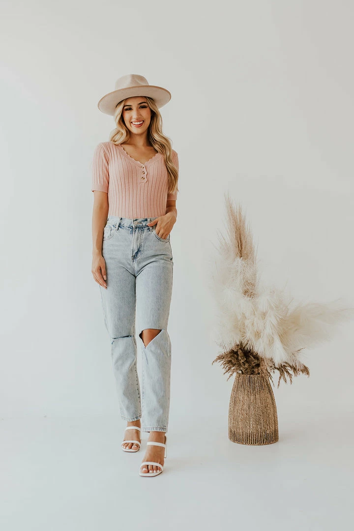 Hem & Thread THE BEXLEY RIB HENLEY SWEATER IN BLUSH NEW ARRIVALS 2 Hem & Thread THE BEXLEY RIB HENLEY SWEATER IN BLUSH NEW ARRIVALS