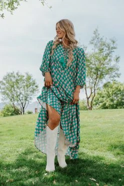 Cezele THE GRACYN MAXI DRESS IN GREEN