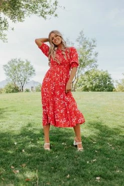 Polagram/Baevely THE REESE SMOCKED MIDI DRESS IN RED DRESSES