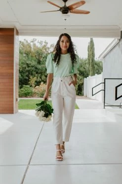 Papermoon BOTTOMS THE BAILEY ELASTIC WAIST MOM JEANS IN WHITE