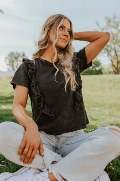 Promesa THE DUTTON RUFFLE T-SHIRT IN CHARCOAL TOPS