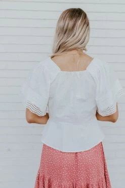 Skies Are Blue TOPS THE CAUGHT MY EYE PEPLUM TOP IN WHITE