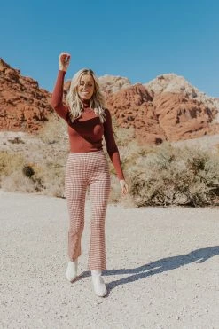 Polagram/Baevely BOTTOMS THE CHECKMATE CHECKERED PANTS IN RUST