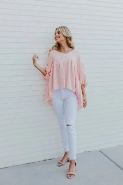 Aemi + Co THE PIPPA SMOCKED BABYDOLL TOP IN PEACH NEW ARRIVALS