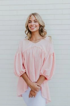 Aemi + Co THE PIPPA SMOCKED BABYDOLL TOP IN PEACH NEW ARRIVALS