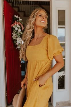 Jnna DRESSES THE YOU ARE MY SUNSHINE MAXI DRESS IN YELLOW