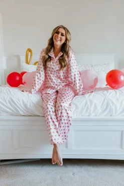 THE PINK DESERT HEART PAJAMAS IN PINK