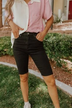 Insane Gene THE BLAIR BERMUDA SHORTS IN BLACK BOTTOMS