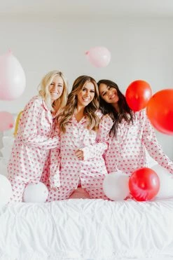 THE PINK DESERT HEART PAJAMAS IN PINK