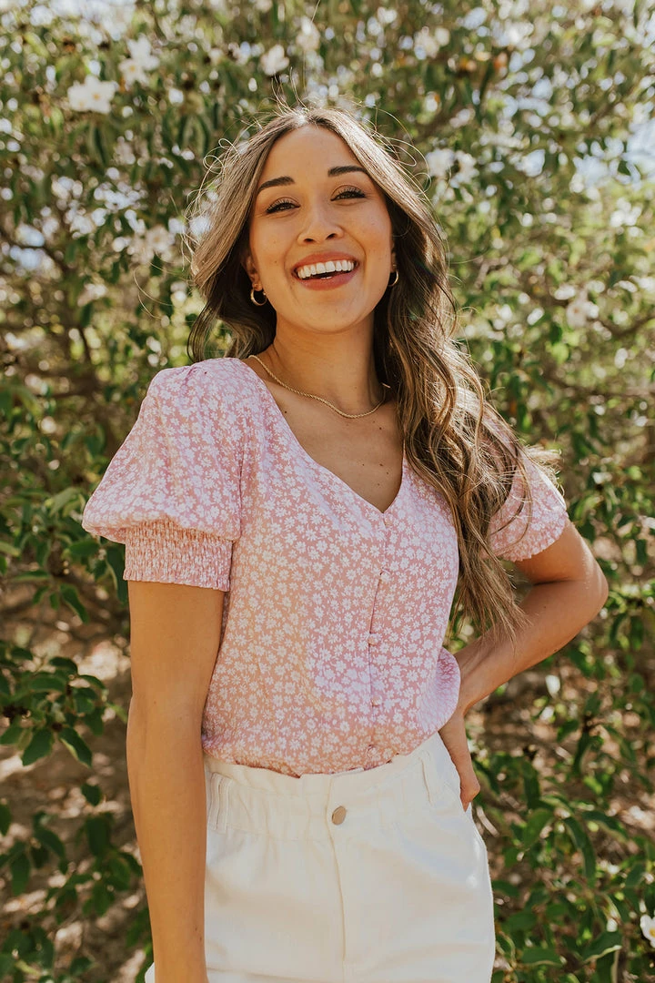 Cozy Casual TOPS THE PRETTY IN PINK BUTTON DOWN TOP IN FLORAL 1 Cozy Casual TOPS THE PRETTY IN PINK BUTTON DOWN TOP IN FLORAL