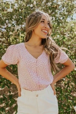 Cozy Casual TOPS THE PRETTY IN PINK BUTTON DOWN TOP IN FLORAL 8 Cozy Casual TOPS THE PRETTY IN PINK BUTTON DOWN TOP IN FLORAL