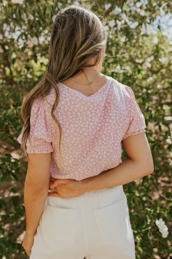 Cozy Casual TOPS THE PRETTY IN PINK BUTTON DOWN TOP IN FLORAL 9 Cozy Casual TOPS THE PRETTY IN PINK BUTTON DOWN TOP IN FLORAL
