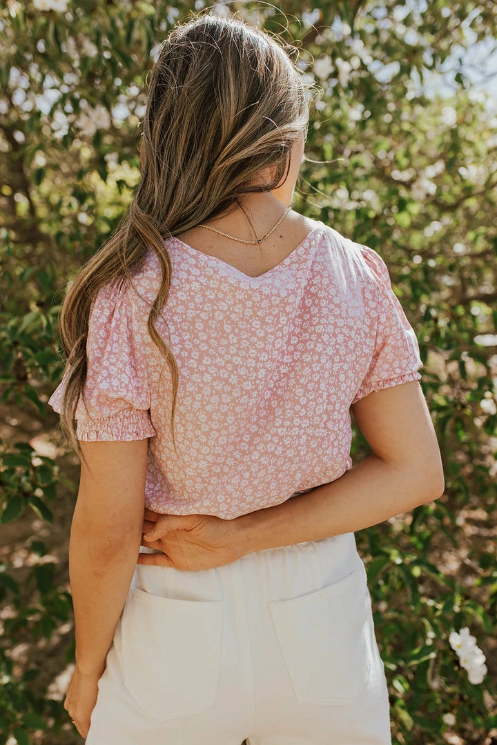 Cozy Casual TOPS THE PRETTY IN PINK BUTTON DOWN TOP IN FLORAL 5 Cozy Casual TOPS THE PRETTY IN PINK BUTTON DOWN TOP IN FLORAL
