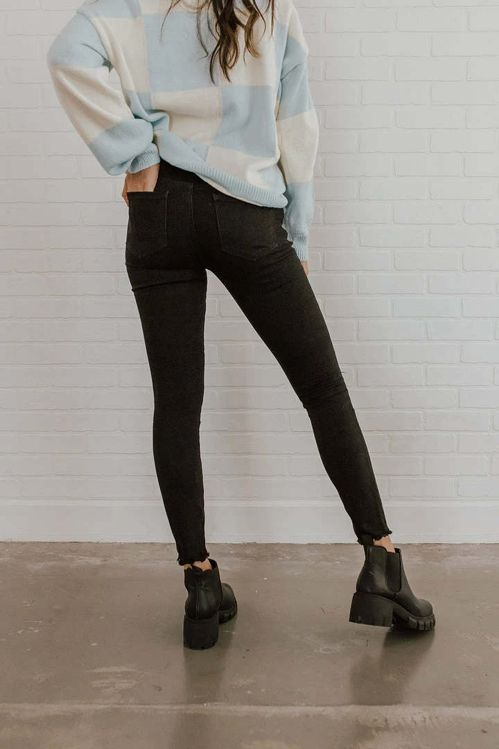 Eunina BOTTOMS THE SKINNY KNEE SLIT JEANS IN BLACK 2 Eunina BOTTOMS THE SKINNY KNEE SLIT JEANS IN BLACK