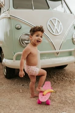 PINK DESERT BOYS EUROPEAN CUT SWIM SHORT IN BUBBLEGUM BANANA