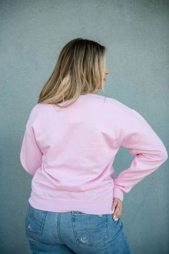 Rosemead THE MAMA HEART PULLOVER IN BABY PINK TOPS