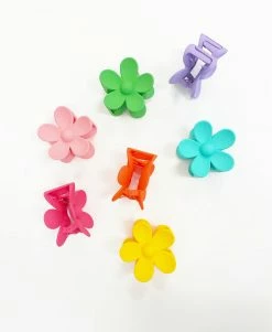Love And Repeat THE FLOWER HAIR CLAW CLIP