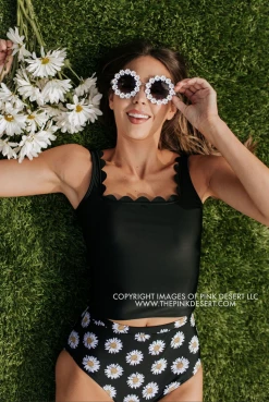 PINK DESERT SCALLOPED MIDKINI SWIM TOP IN BLACK