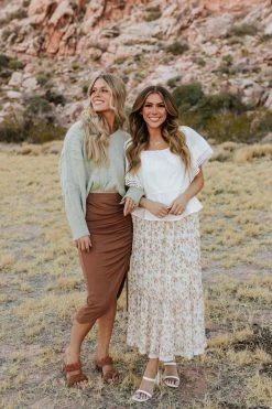 Hayden Los Angeles SKIRTS THE ISLA FLORAL SKIRT IN IVORY