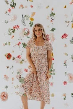 Blu Pepper THE POLLIE FLORAL MIDI DRESS IN LIGHT PINK DRESSES