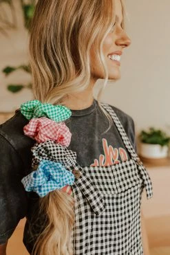 Space 46 THE CHECKERED HAIR SCRUNCHIE ACCESSORIES
