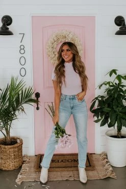 Denim Lounge BOTTOMS THE GEMMA HIGH-RISE GIRLFRIEND JEANS IN MEDIUM DENIM