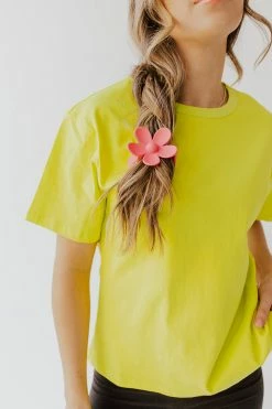 2.7 August Apparel TOPS THE NEON MOON SHORT SLEEVE TOP IN LIME
