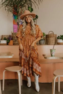 Easel THE SEDONA SMOCKED MIDI DRESS IN BURNT ORANGE