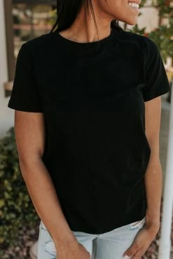 Active Basic THE LEIGHTON BASIC TEE IN BLACK