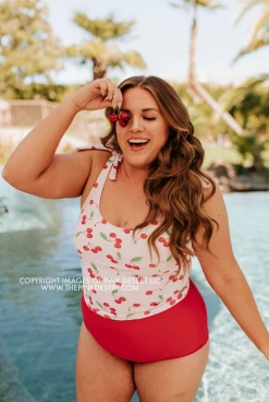 PINK DESERT TIE STRAP MIDKINI SWIM TOP IN CHERRY BOMB