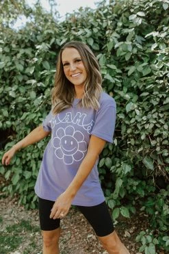 THE GROOVY MAMA TEE IN LAVENDER BY PINK DESERT