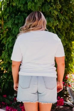 THE SQUEEZE THE DAY CITRUS TEE BY SASSY RED LIPSTICK X PINK DESERT