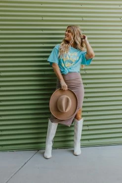 Polagram/Baevely THE GOOD DAZE ON MY MIND GRAPHIC TEE IN BLUE TOPS