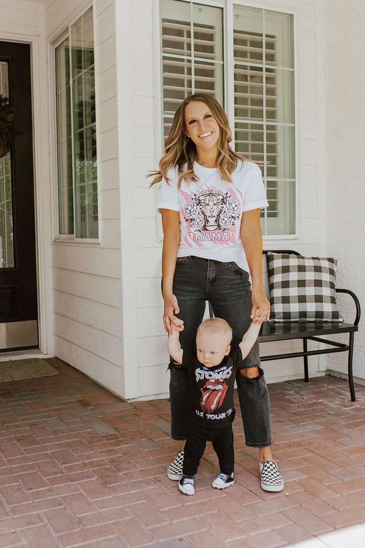 THE FIERCE MAMA GRAPHIC TEE BY PINK DESERT PD EXCLUSIVES 2 THE FIERCE MAMA GRAPHIC TEE BY PINK DESERT PD EXCLUSIVES