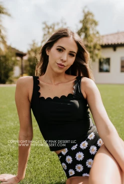 PINK DESERT SCALLOPED MIDKINI SWIM TOP IN BLACK